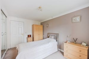BEDROOM- click for photo gallery
